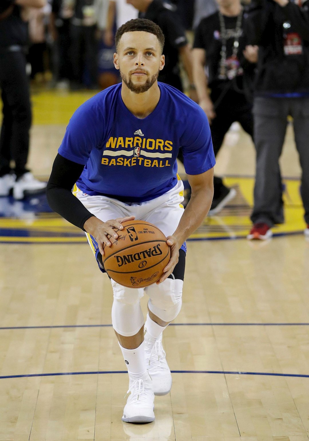 不少地方政 不少地方政