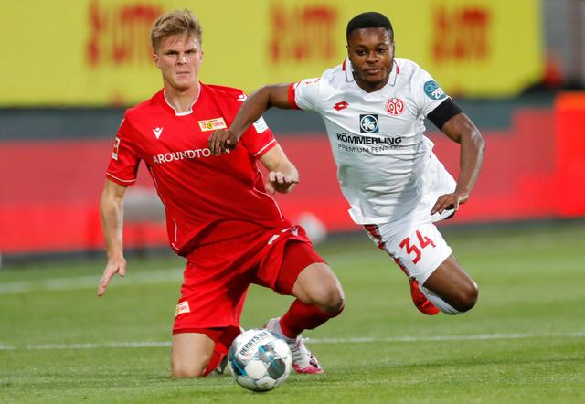 中频频夺金 中频频夺金