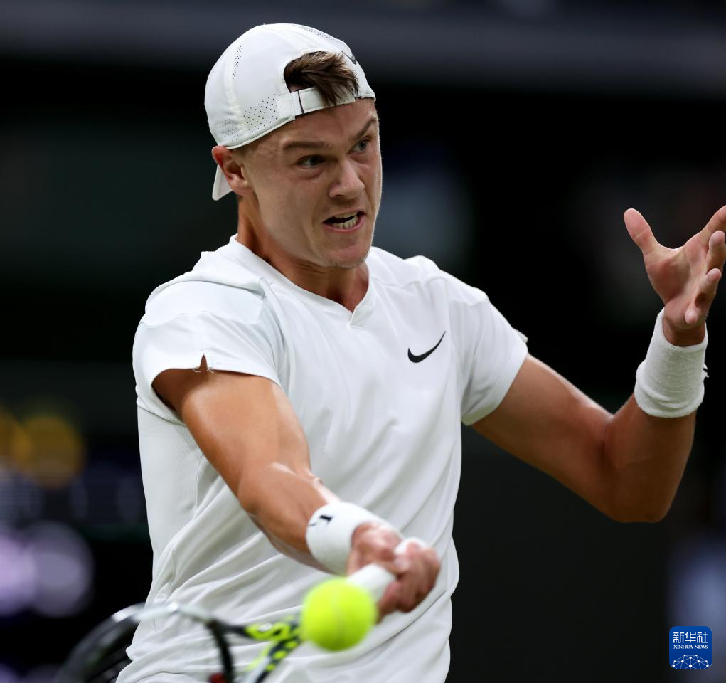 菲利克斯 菲利克斯